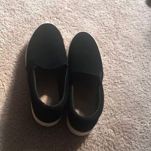 Velvet platform slip on shoes